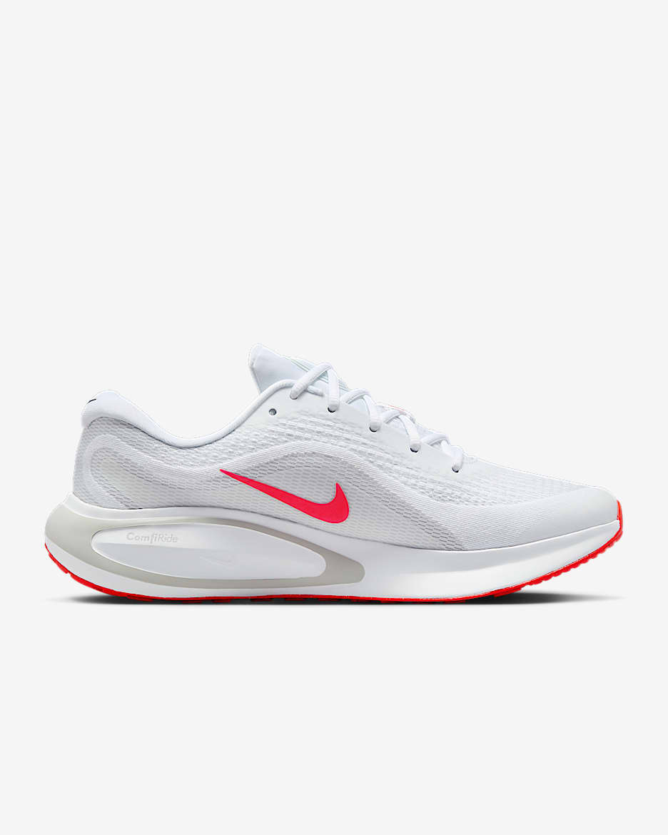 Nike sports shoes near me online